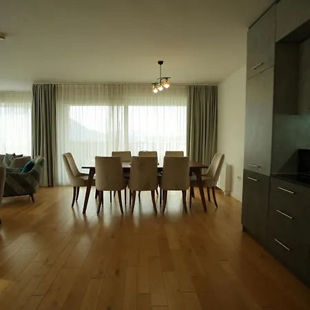 Riverwalk-l Appartement *